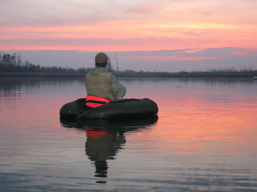 Horgászat belly boat-ból