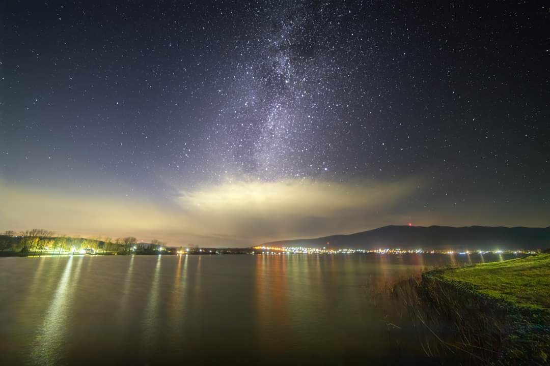 Markazi-víztározó éjjel